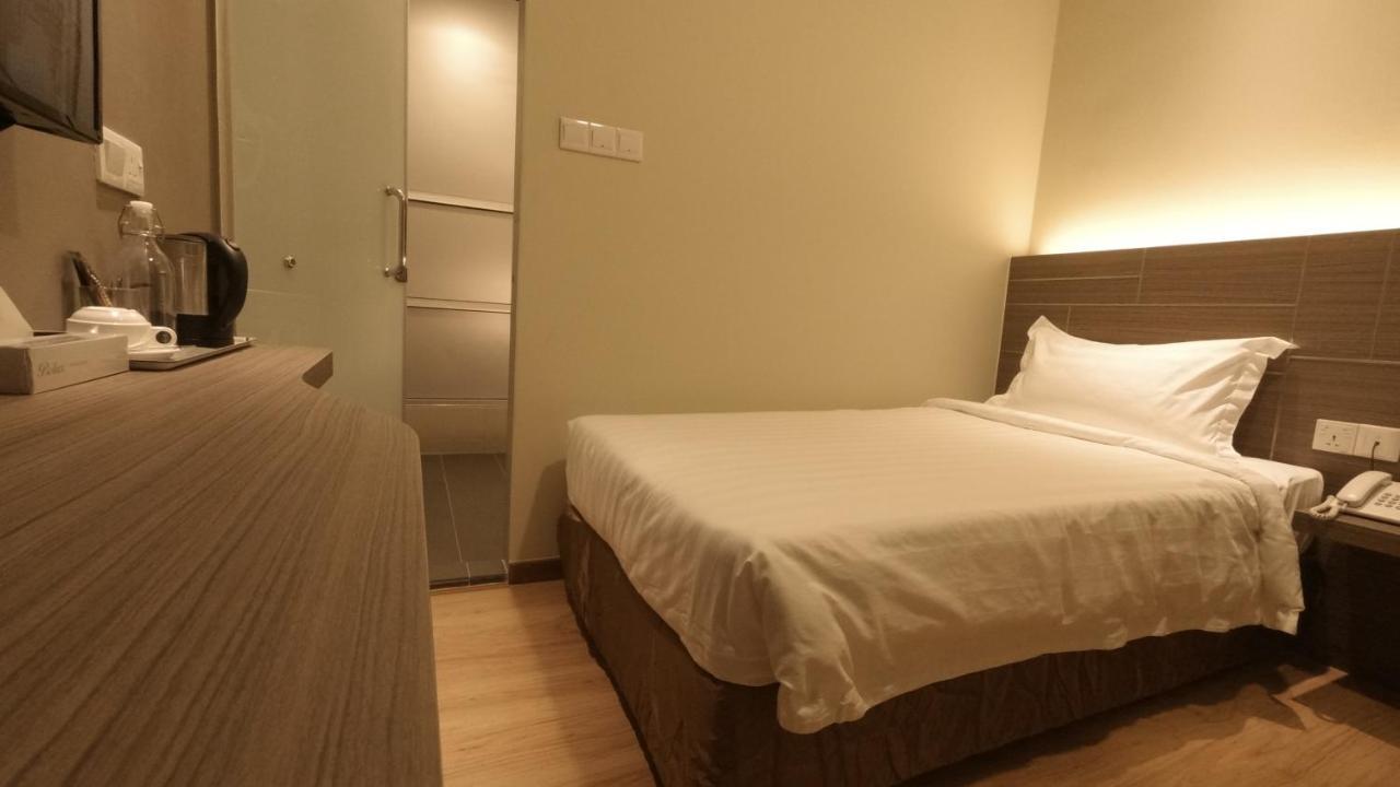 U Design Hotel Kuala Lipis Dış mekan fotoğraf