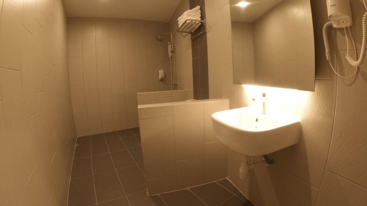 U Design Hotel Kuala Lipis Dış mekan fotoğraf